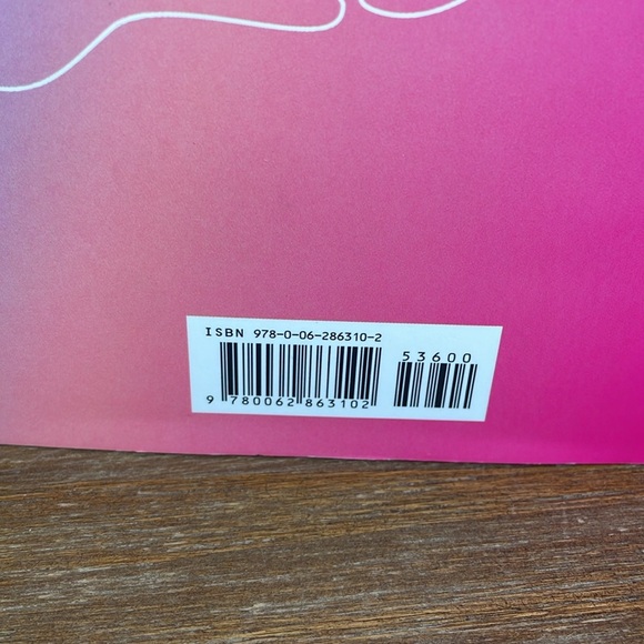 Cher The Memoir Part One First Edition Hardcover Book - Picture 3 of 9